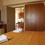 Asteris Aparthotel 4*
