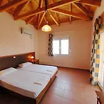 Asteris 아파트호텔 4*