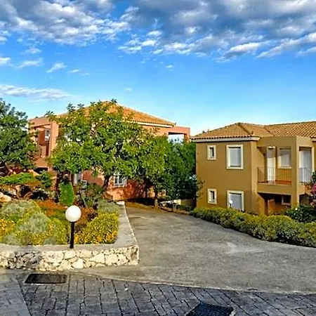 Hotel apartamentowy Asteris