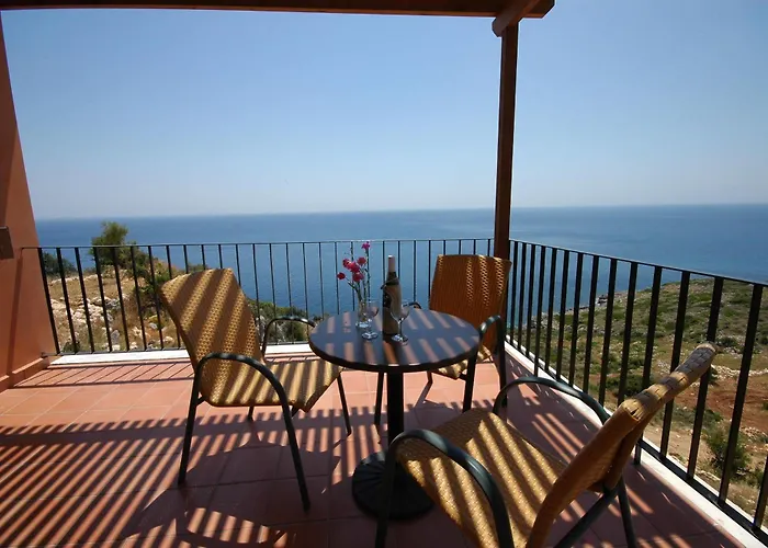 Ξενοδοχείο με διαμερίσματα Asteris