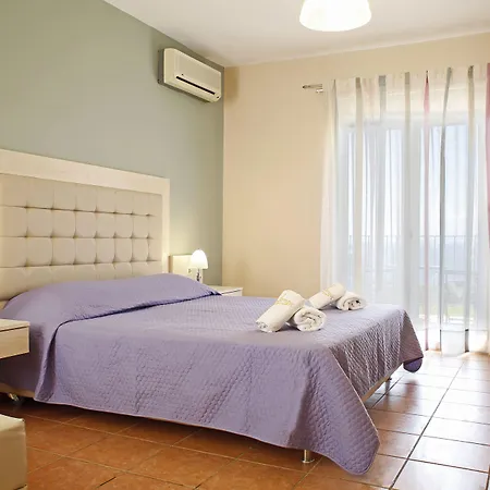 Asteris Aparthotel 4*